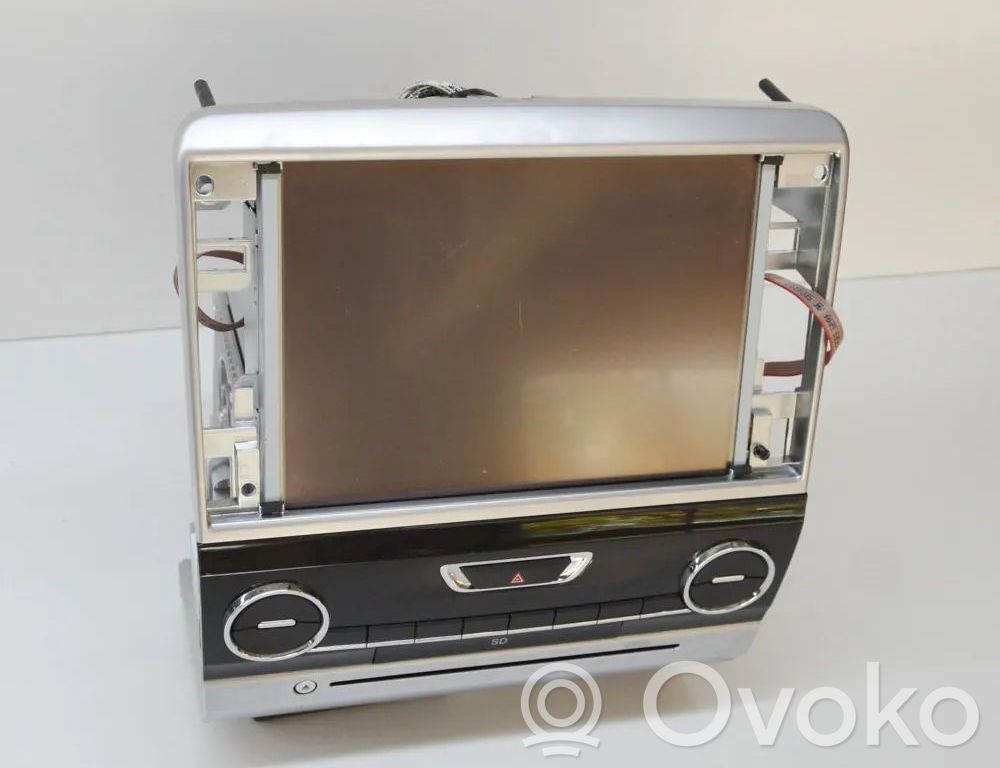 Maserati Quattroporte Unitate principală radio/CD/DVD/GPS 