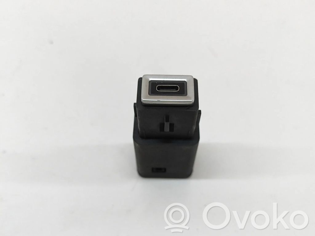 Peugeot 3008 III Enchufe conector USB 