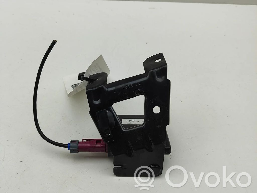 Skoda Enyaq iV Antena GPS 