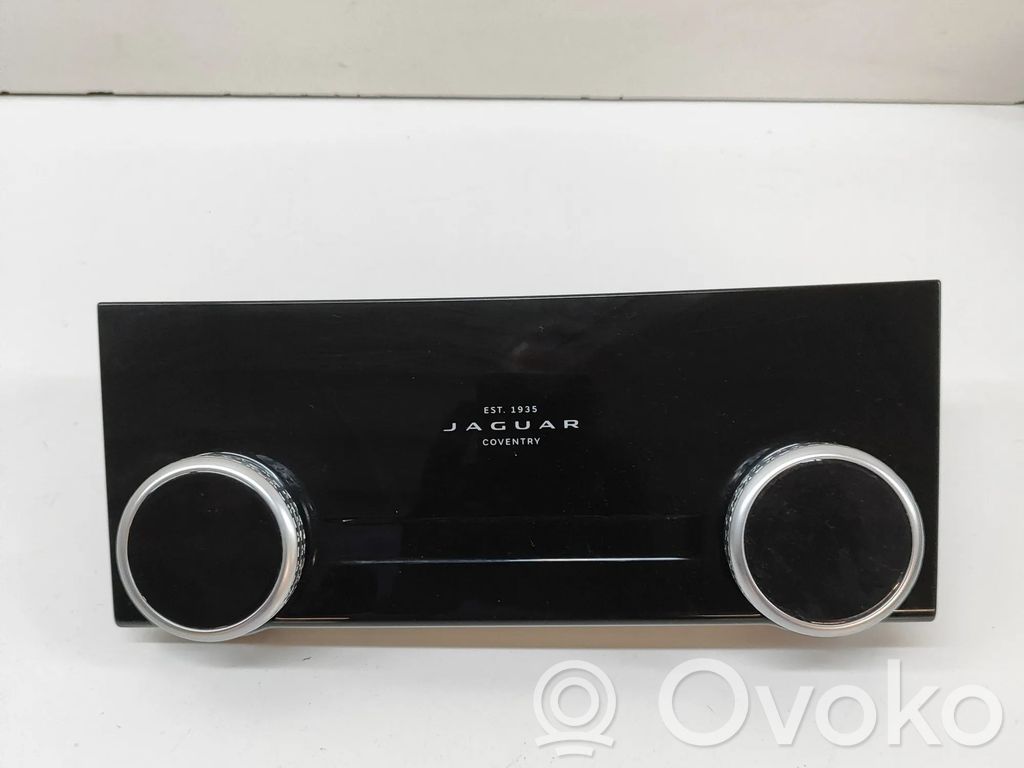 Jaguar F-Pace Interior fan control switch 