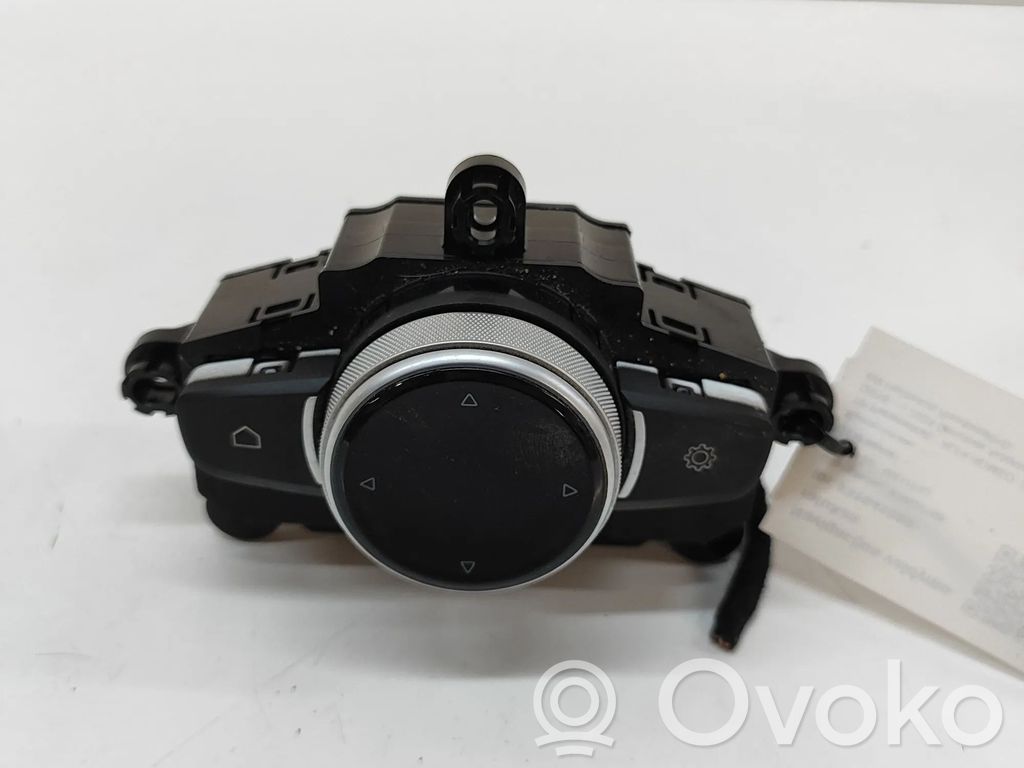 Alfa Romeo Stelvio Unidad central de control multimedia 