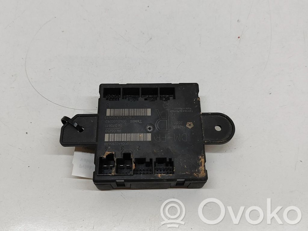 Unité de commande module de porte   04602806AH,4602806AH
