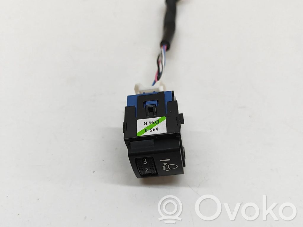 Toyota Yaris Cross Comutator control nivel faruri 
