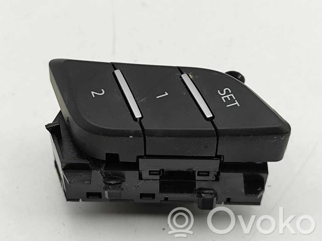Audi Q8 Seat control switch 