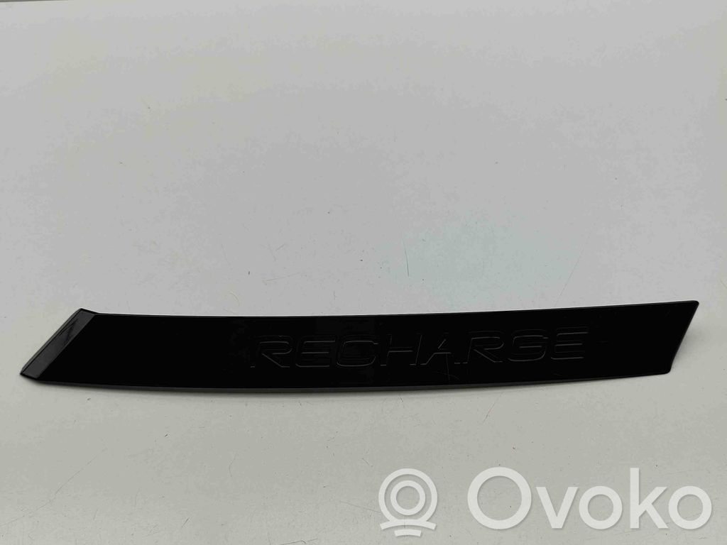 Volvo XC40 Contur aripă spate 