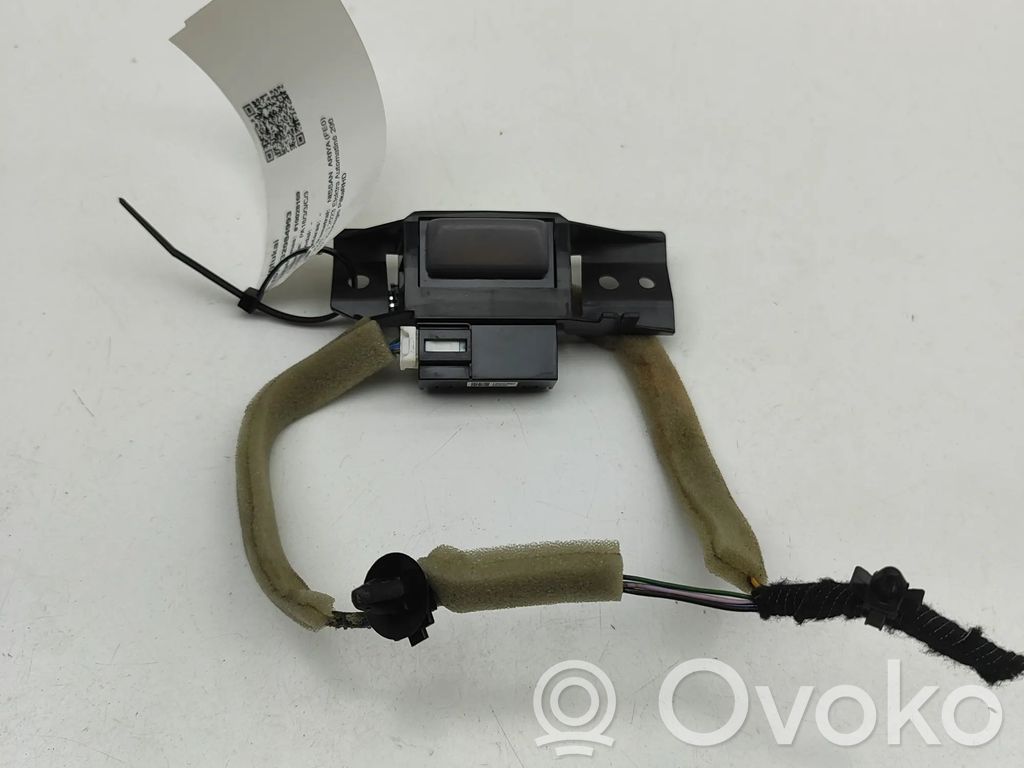 Nissan Ariya Muut kytkimet/nupit/vaihtimet 