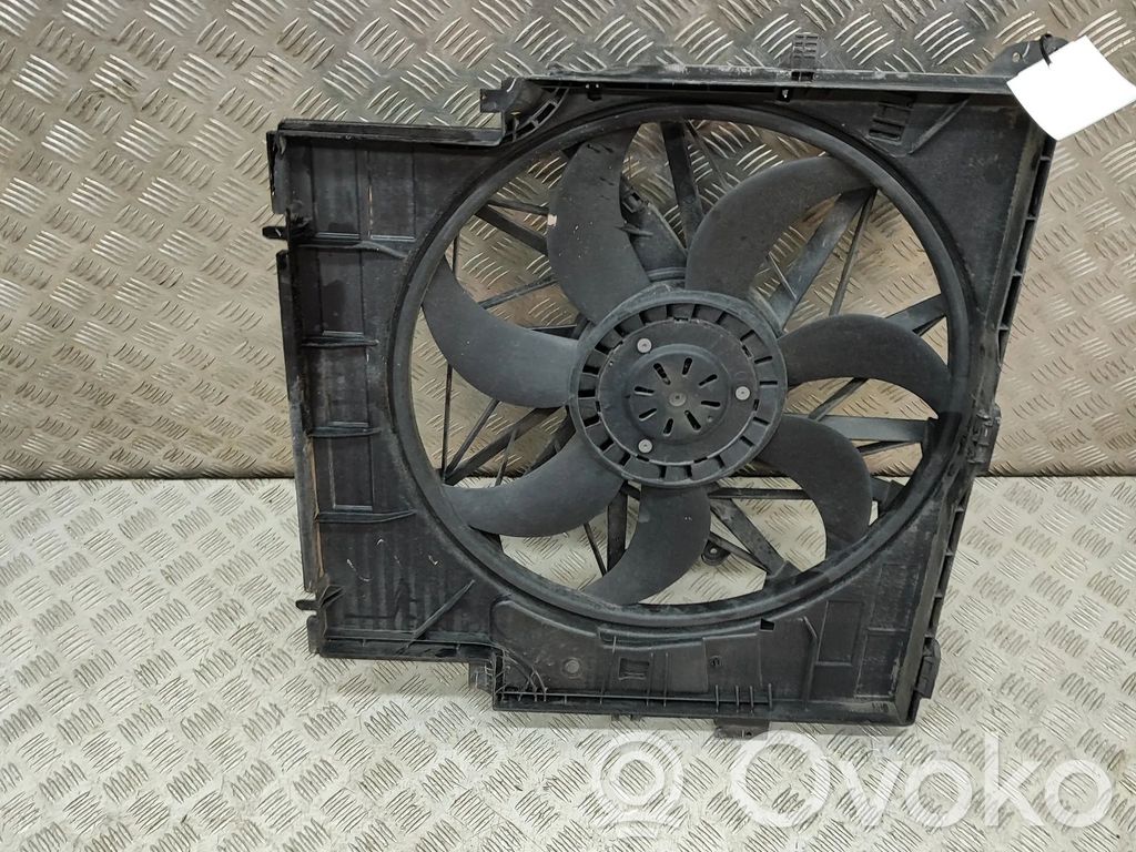 BMW X3 F25 Suport ventilator radiator 