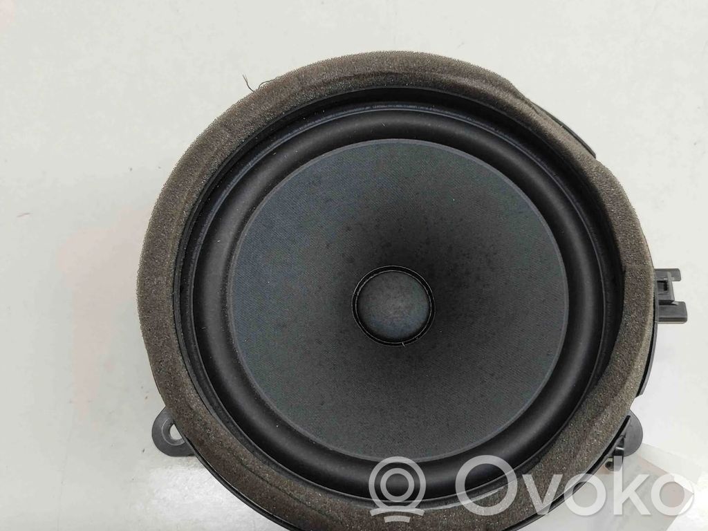 Volvo V60 Difuzor ușă spate 