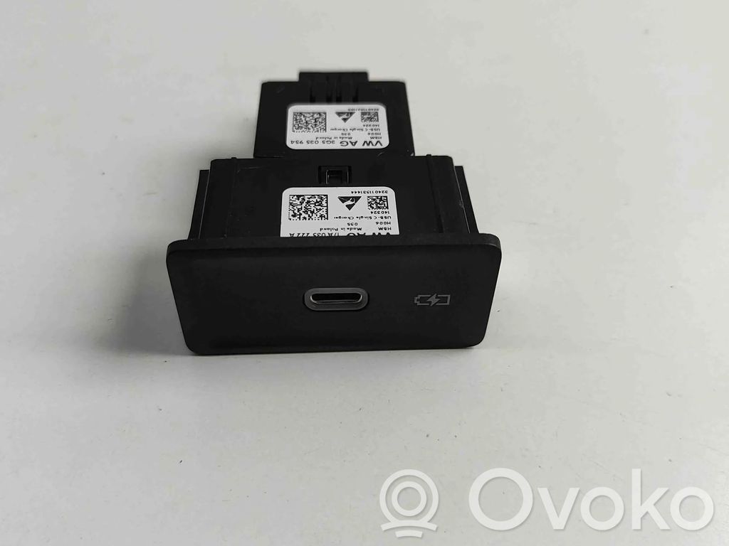 Volkswagen Multivan T7 Enchufe conector USB 