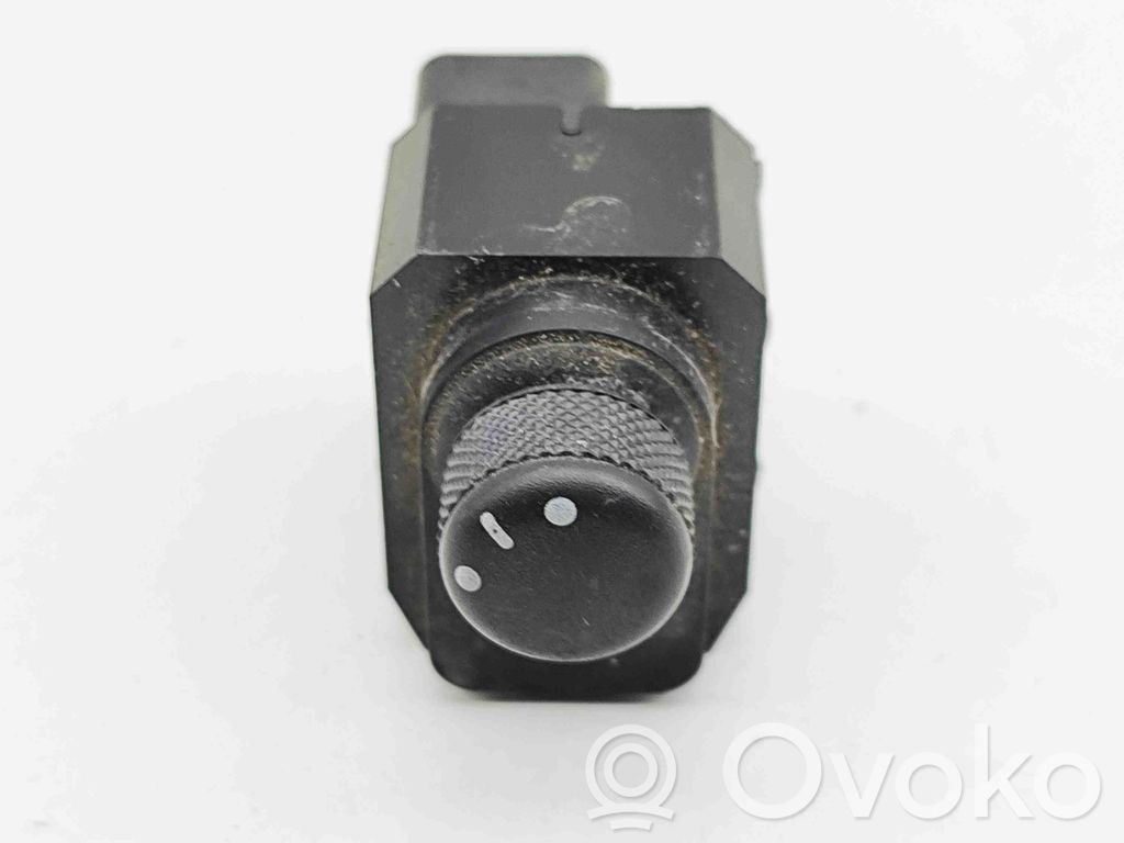Suzuki Grand Vitara II Interruptor del espejo lateral 