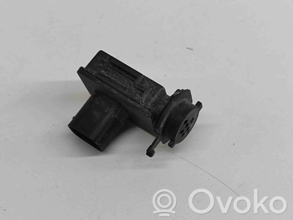 Tesla Model X Air quality sensor 