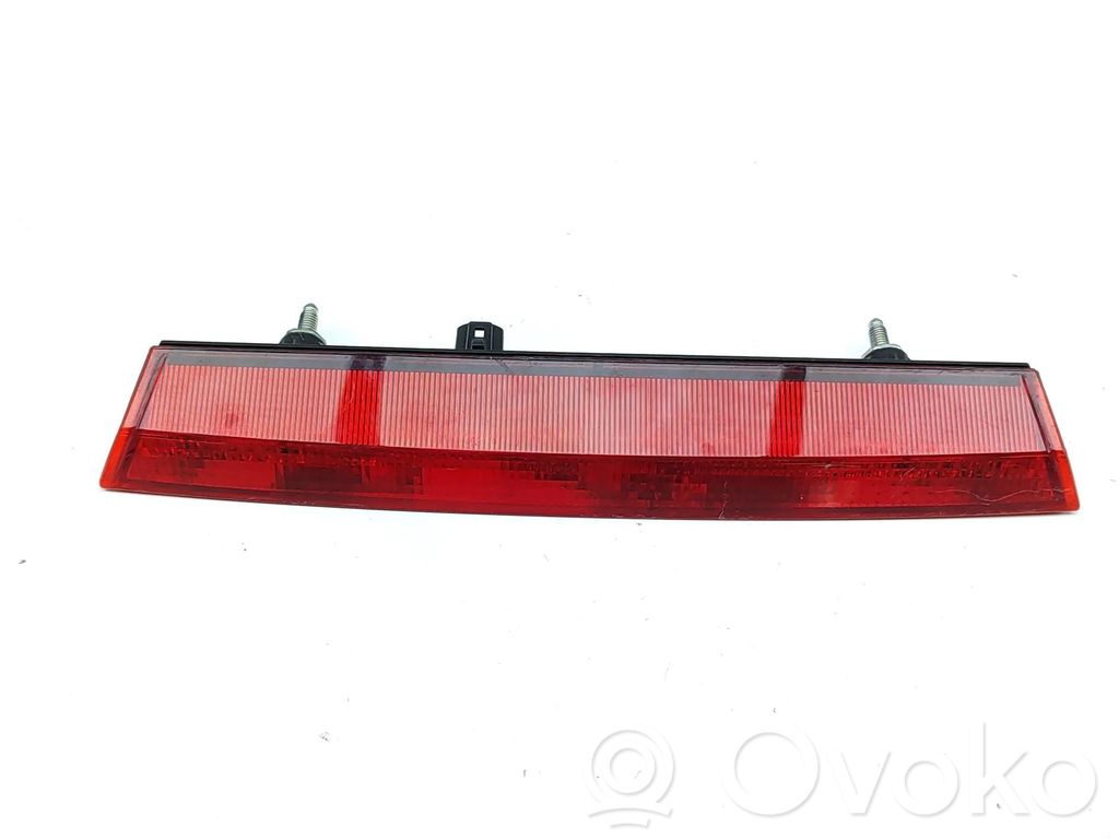 Third/center stoplight   8157002230