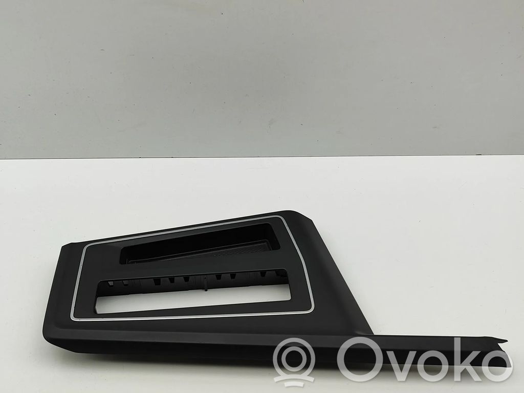 Volkswagen Golf VIII Altri elementi della console centrale (tunnel) 
