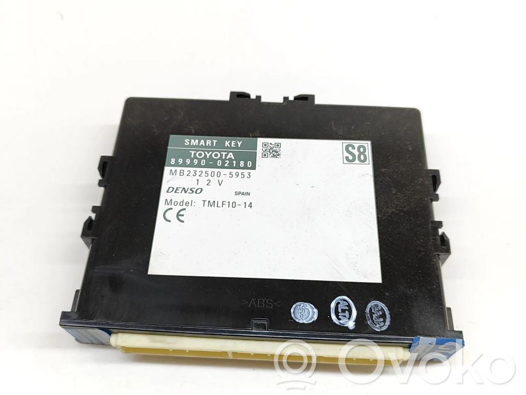 Toyota Auris E180 Keyless (KESSY) go control unit/module 