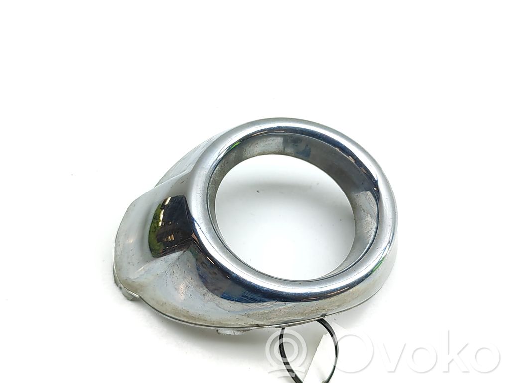 Ford Focus Front fog light trim/grill 