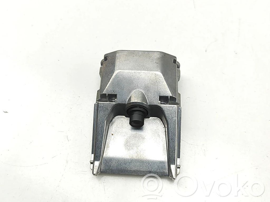 Peugeot 3008 II Frontkamera Windschutzscheibe Frontscheibe 