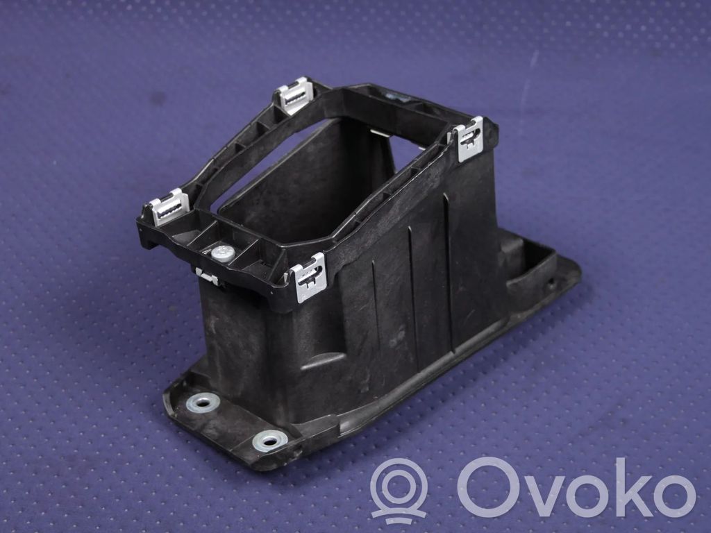 Volkswagen PASSAT B8 Altra parte interiore 