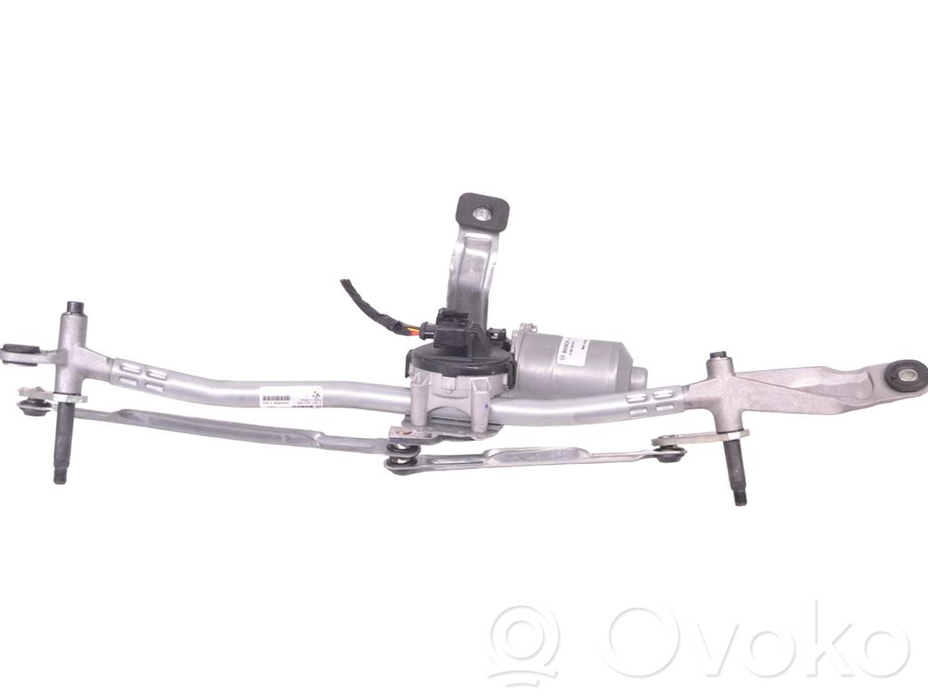 BMW 2 F44 Mechanizm i silniczek wycieraczek szyby przedniej / czołowej 