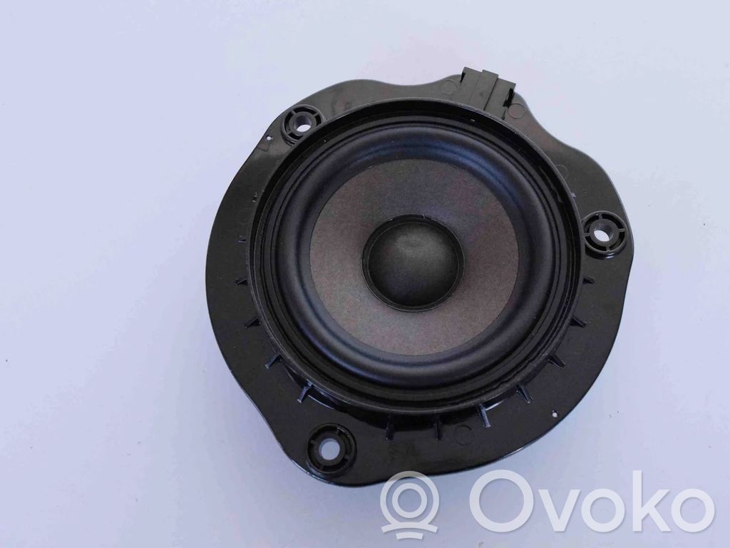 Audi A3 S3 8V Altavoz de la puerta delantera 