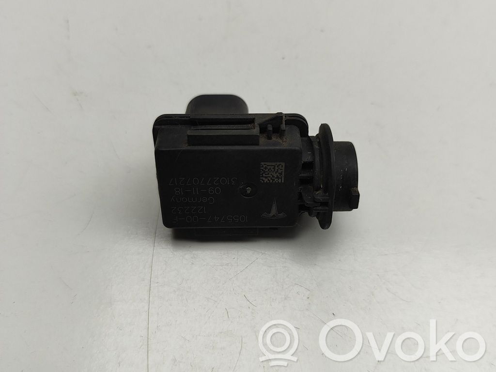 Tesla Model S Air quality sensor 