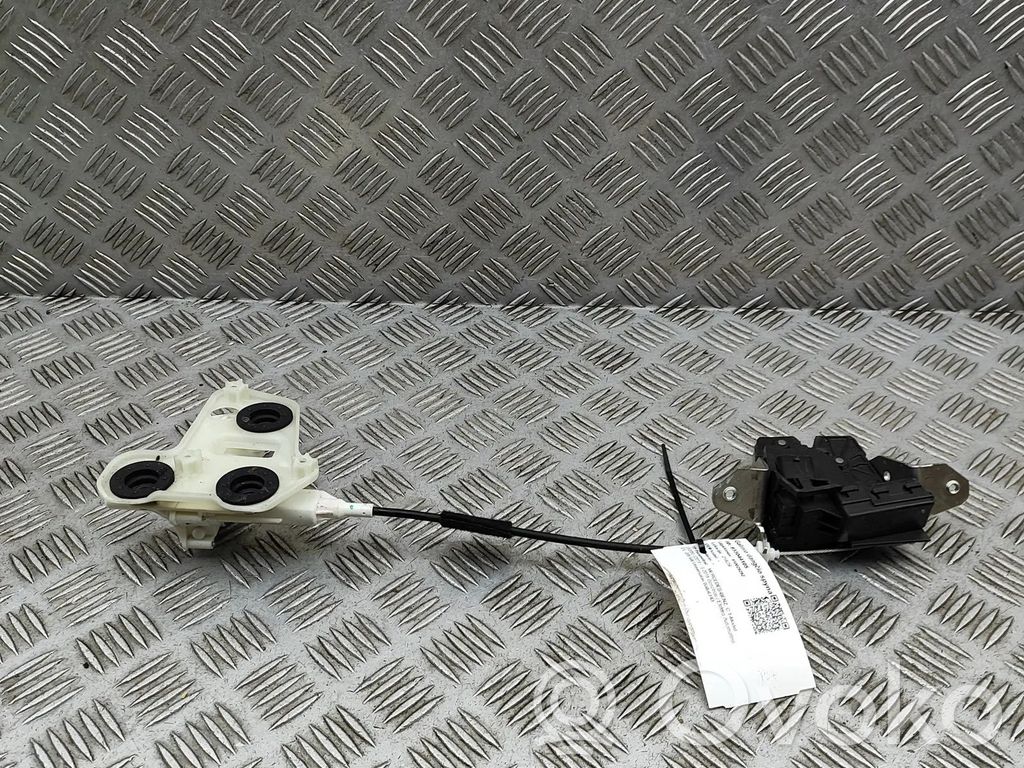 Mercedes-Benz C W205 Zamek klapy tylnej / bagażnika 