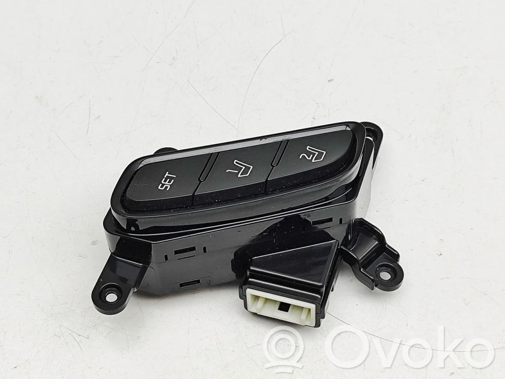 KIA Optima Schalter el. Sitzverstellung 