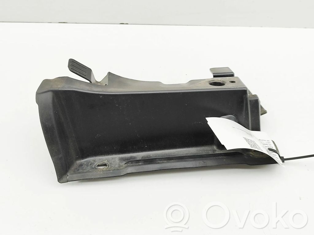 Volvo XC40 Panel wykończeniowy błotnika 
