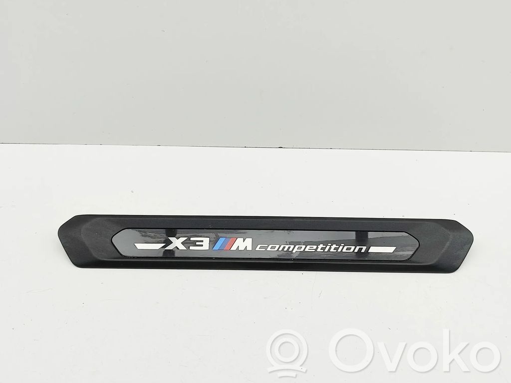 BMW X3M F97 Copertura del rivestimento del sottoporta anteriore