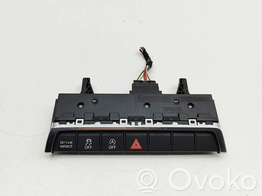 Audi A3 8Y Un conjunto de interruptores 