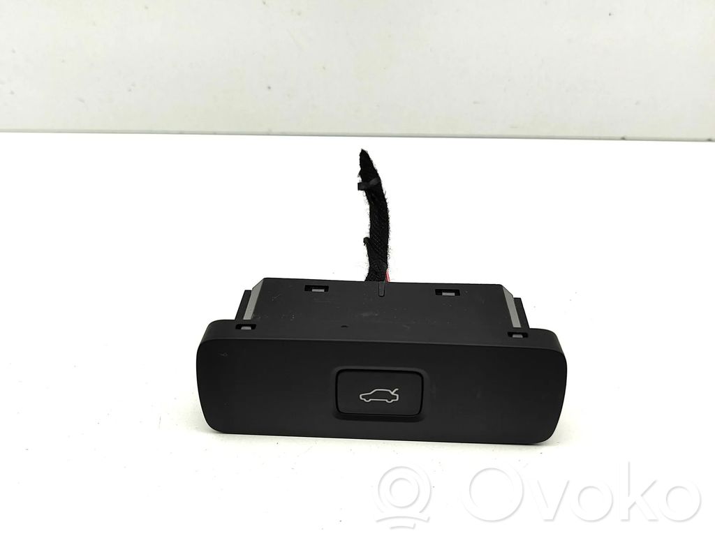 Tailgate/boot open switch button   32350330,P32350330
