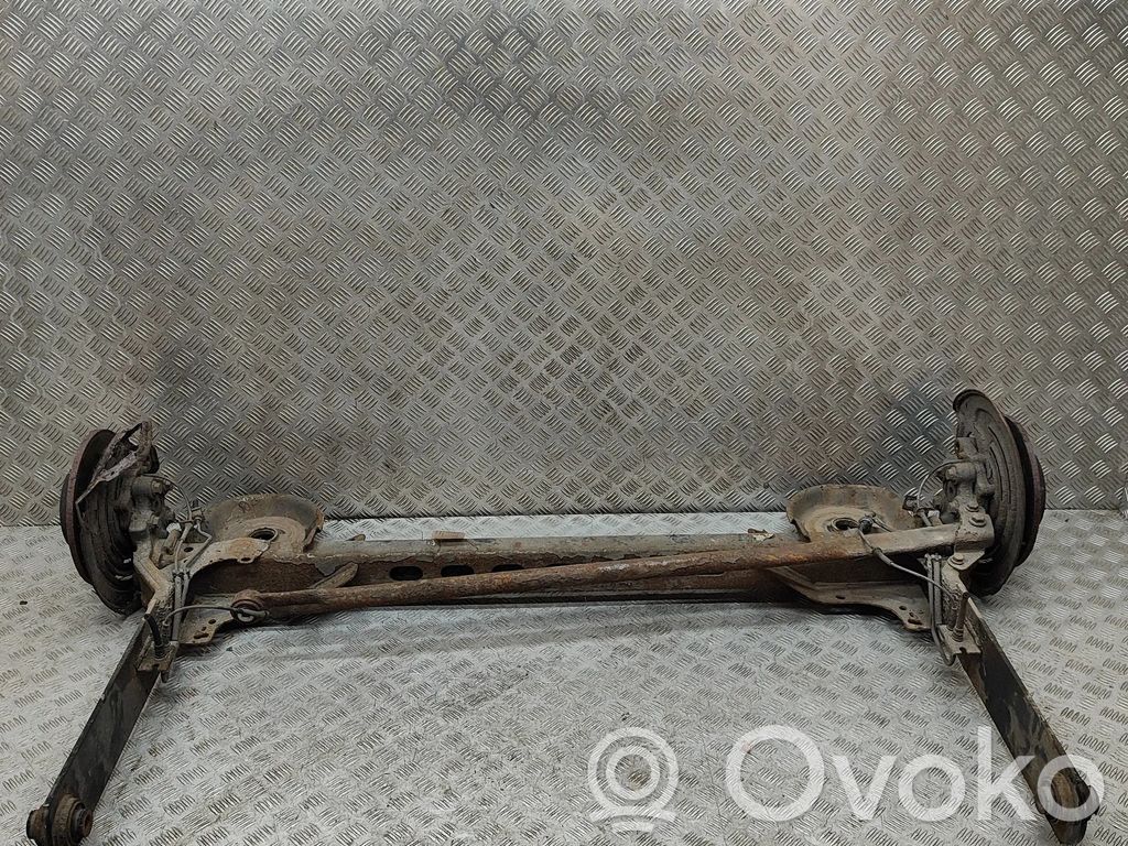 Opel Vivaro Eje trasero 