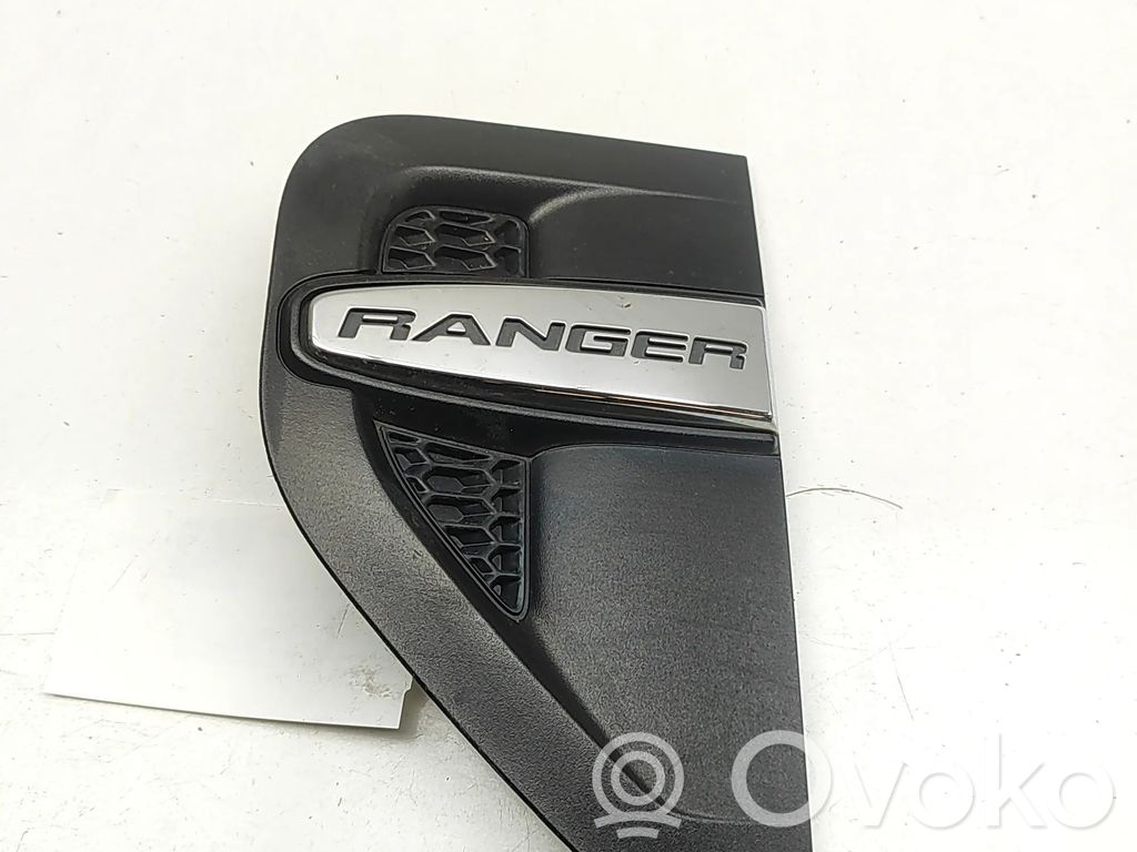Ford Ranger Fender grill 