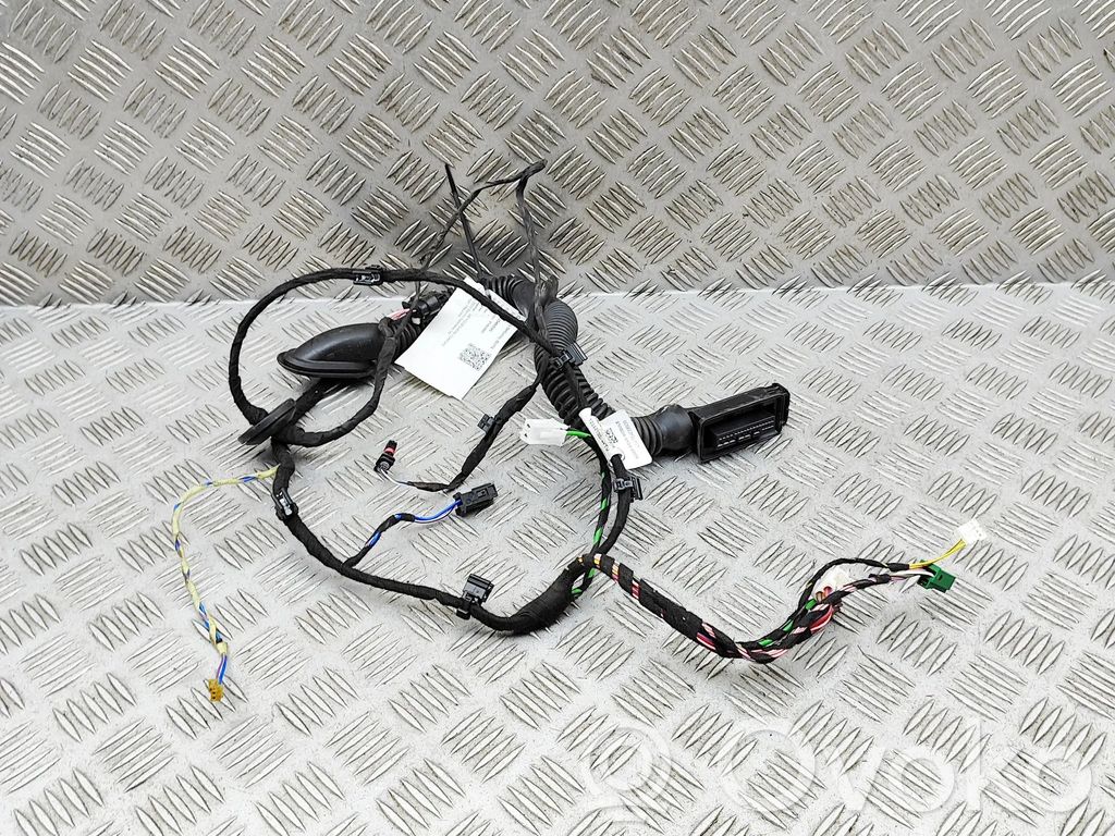 Mercedes-Benz EQA Otros cableados 