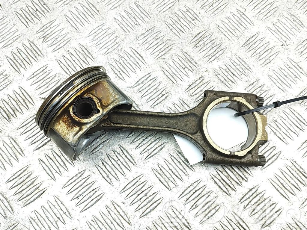 Ford Focus Piston 