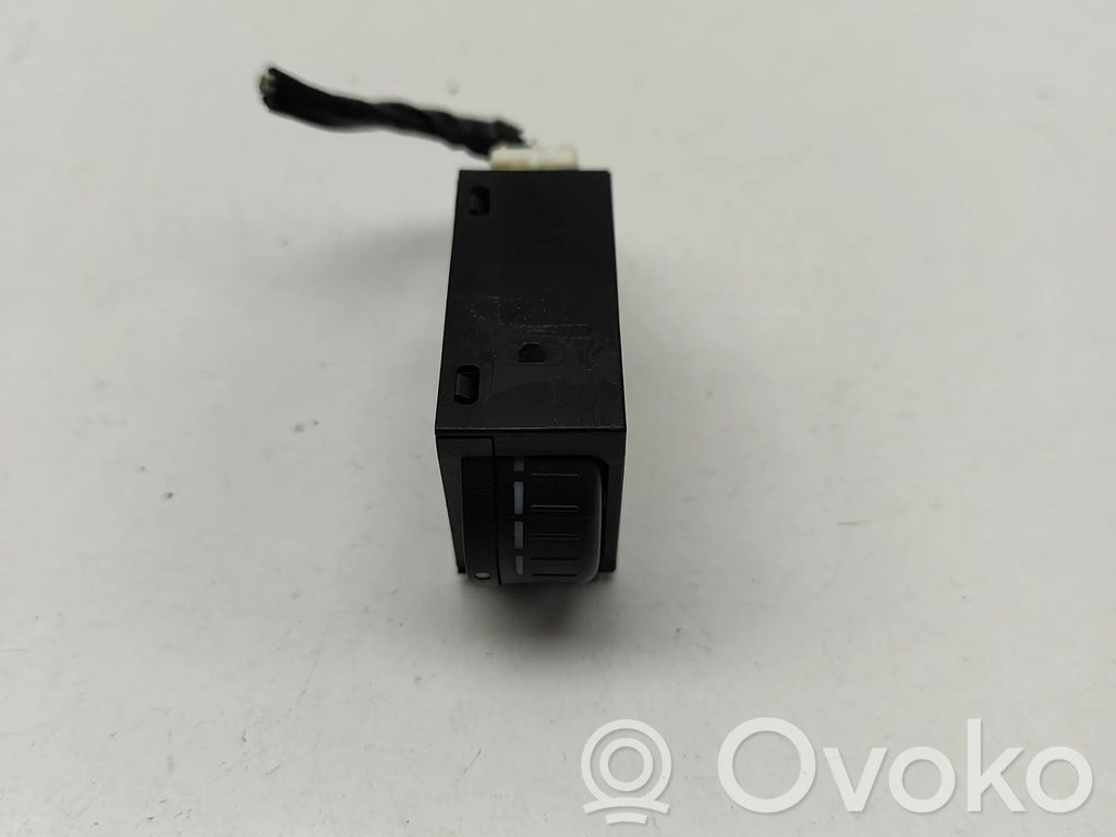 Subaru Forester SJ Interruptor de control de altura del faro delantero 