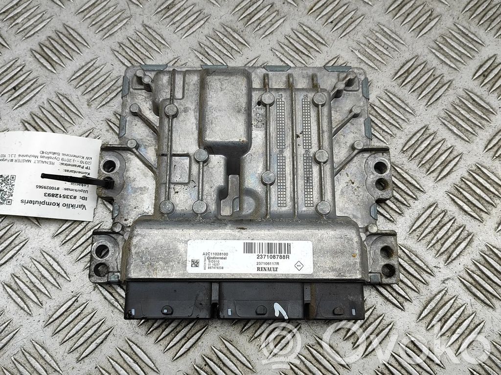 Renault Master III Engine control unit/module 