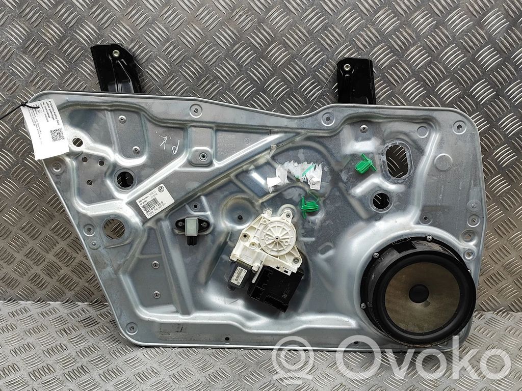 Volkswagen Tiguan Podnośnik szyby drzwi z silniczkiem 