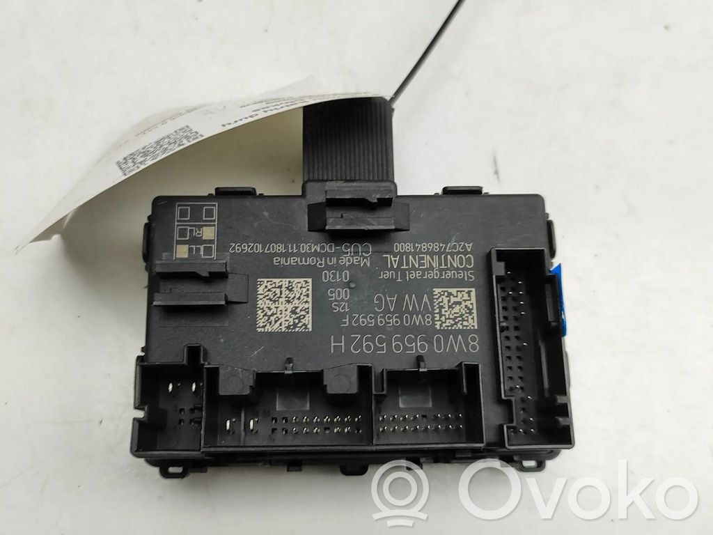 Unité de commande module de porte   8W0959592G,8W0959592F,A2C7486841800