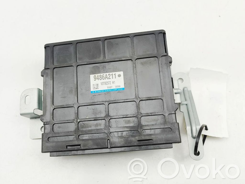 Mitsubishi Outlander Vaihdelaatikon ohjainlaite/moduuli 