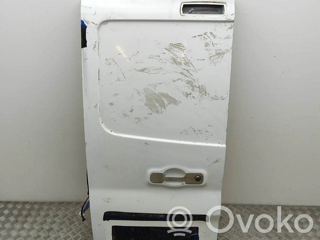 Opel Vivaro Puerta trasera 