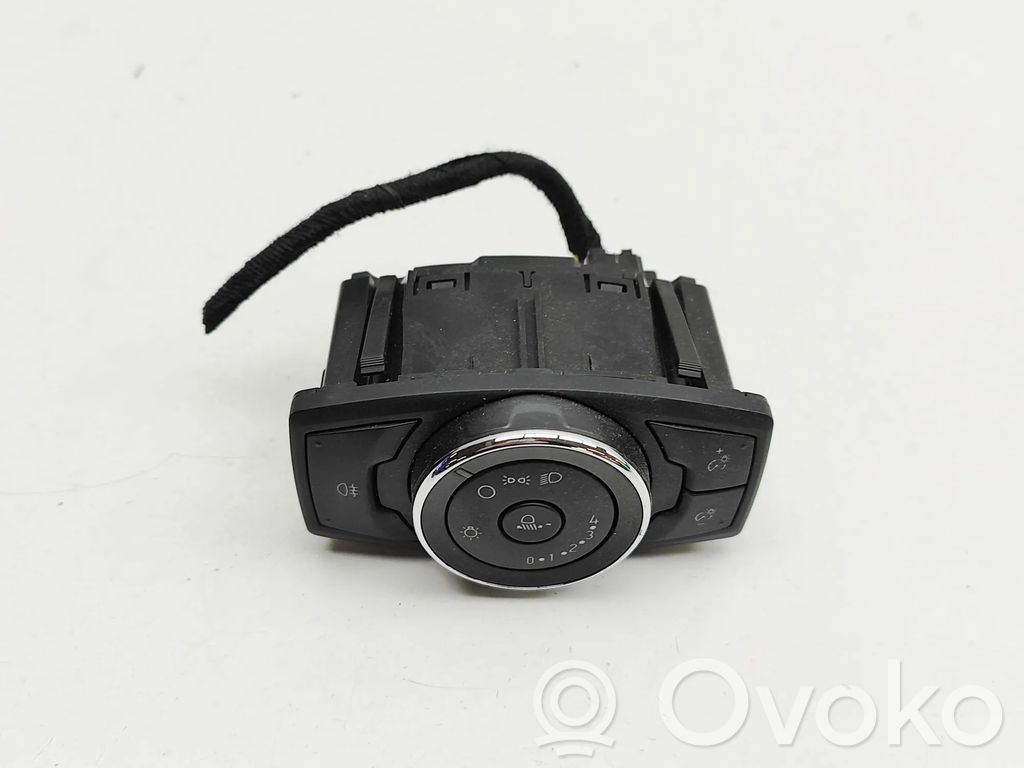 Interruptor de luz   DG9T13D061JFW