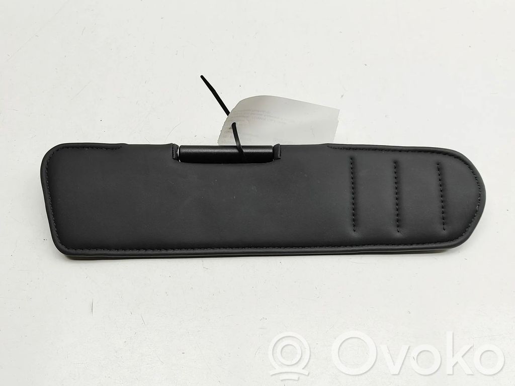 Osłona przeciwsłoneczna   69765300