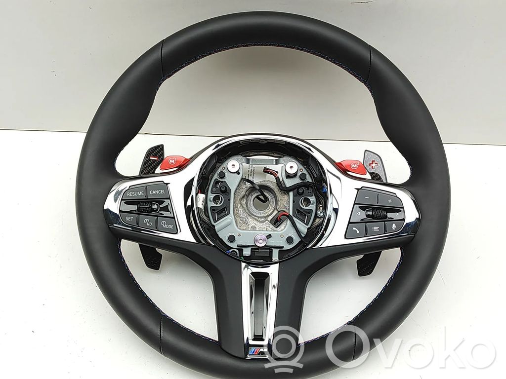 BMW XM Stūre 