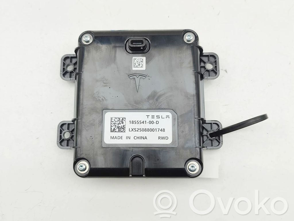 Tesla Model 3 Highland Steuergerät USB 