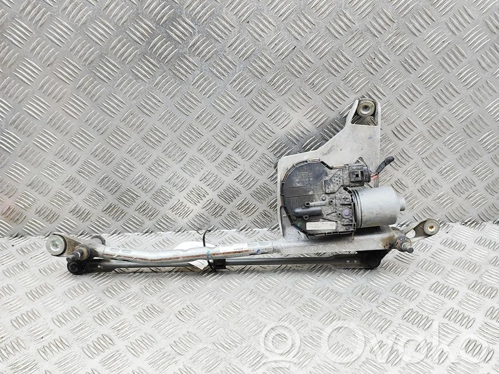 Audi Q7 4M Mechanizm i silniczek wycieraczek szyby przedniej / czołowej 