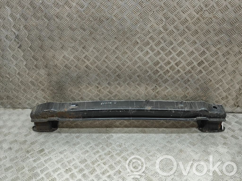 Volkswagen PASSAT B8 Travesaño del parachoques trasero