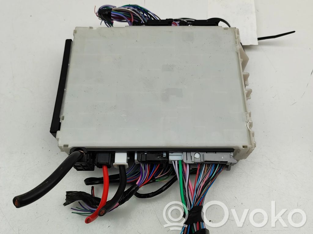 Lexus RX V Módulo de fusible 