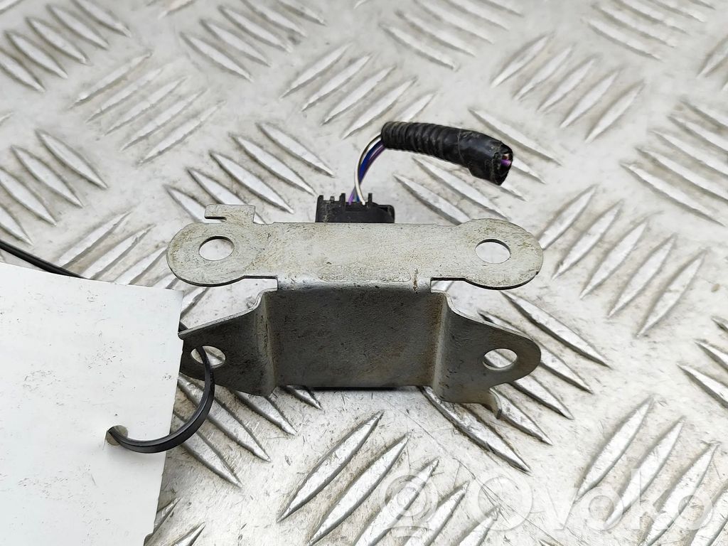 Sensor de aceleración   8W833C190AC