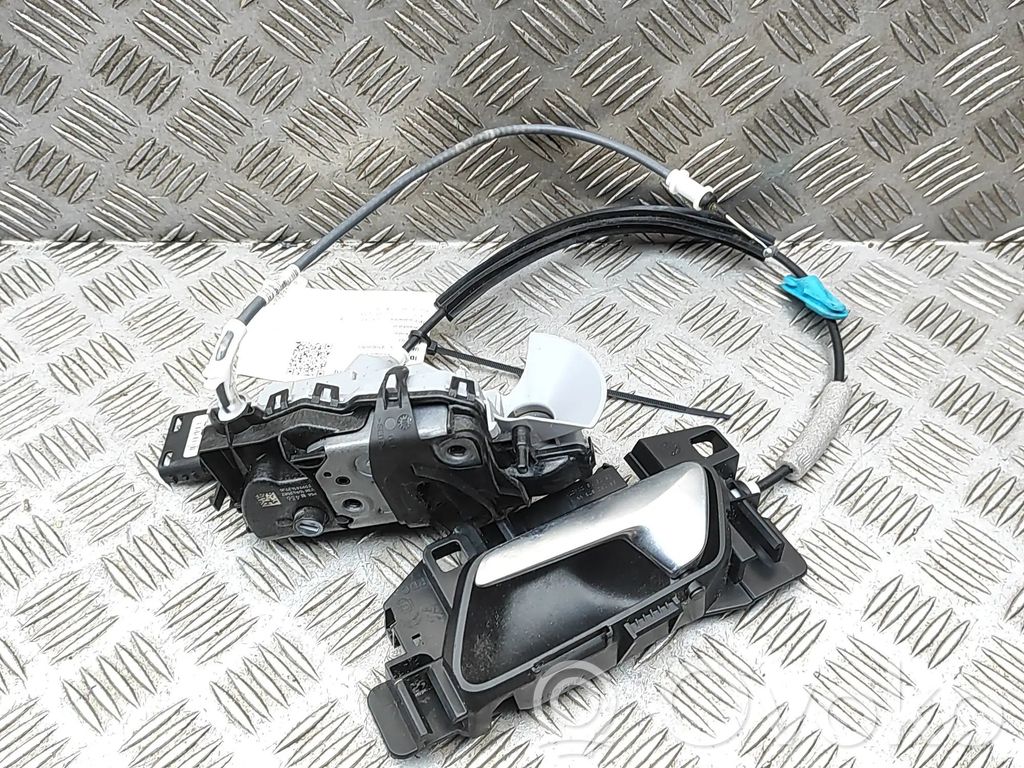 Citroen Berlingo Coupe door lock (next to the handle) 