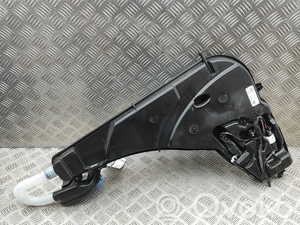 BMW XM Wischwasserbehälter 